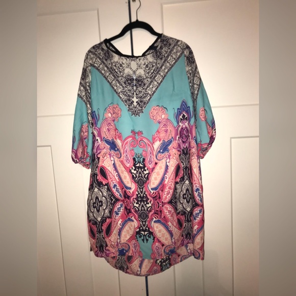 Beautiful multi color shift dress - Picture 1 of 3